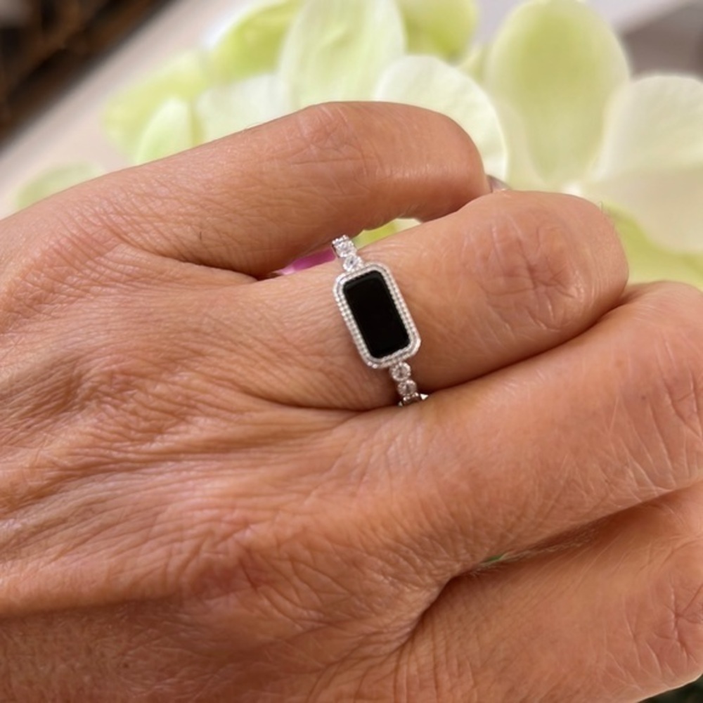 Black Onyx rectangular with cubic zirconia stones sizes 5 6 7 8 9 10 11
